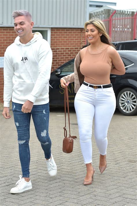 chloe and sam|chloe ferry leaving sam gowland.